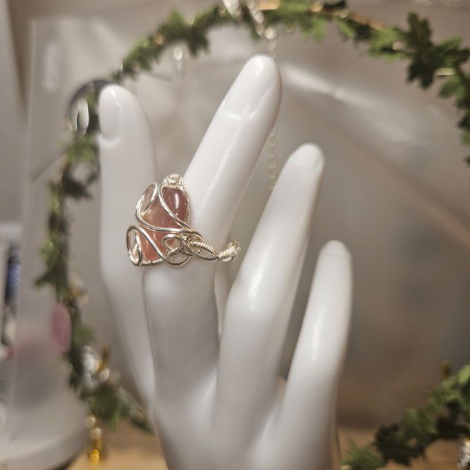 Bague courrone lepidolite gemme rose 