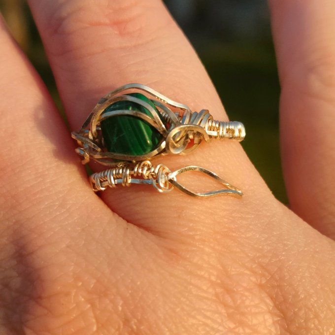 Bague malachite ajustable