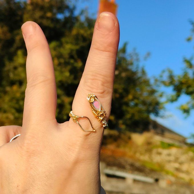 Bague opale violette