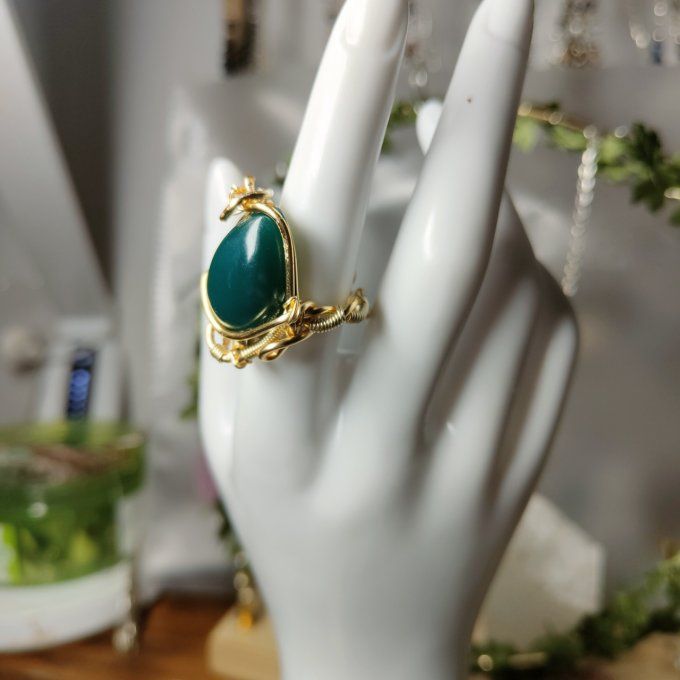 Bague Onyx verte courrone-ajustable