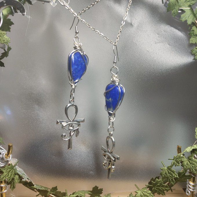 Boucles Isis : lapis lazuli (nouvelle paire)