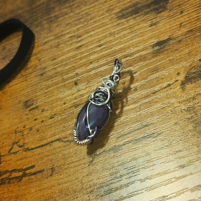 Amulette Charoite 